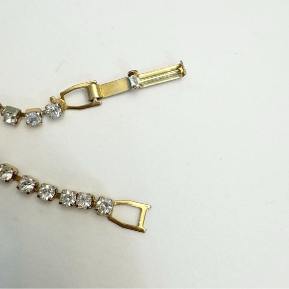 Vintage Blue Monet Signed & Unbranded Clear Tennis Bracelet Gold Tone Set - Picture 13 of 15